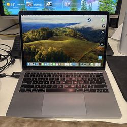 MacBook Air 2019 13.3” (i5-8210Y - 16GB Ram - 128GB SSD)