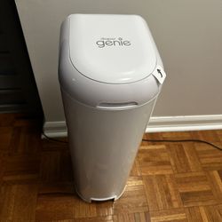 Genie Baby Trash Can 