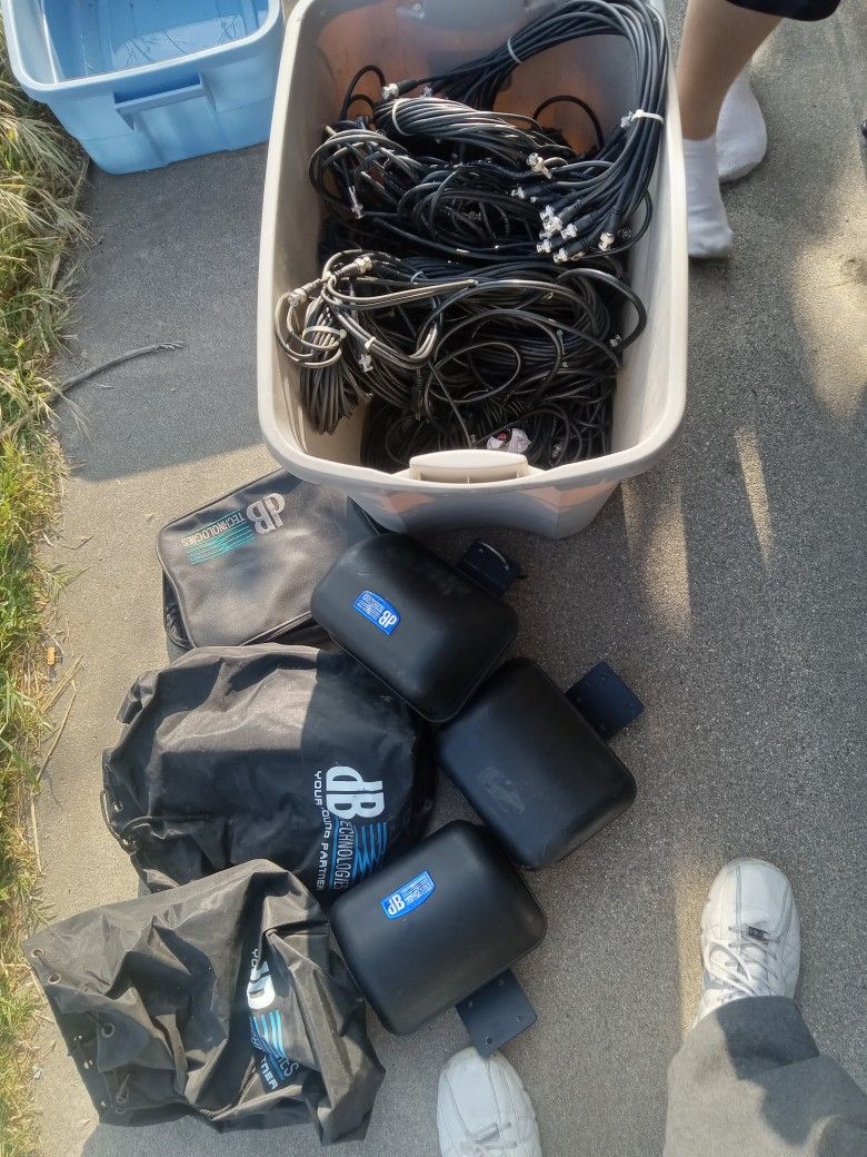 Pro Wireless Mic Antennas And Cables