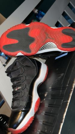 Bred 11s Size 10