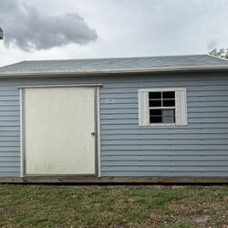 Smith built 10x16 EAVE Shed 