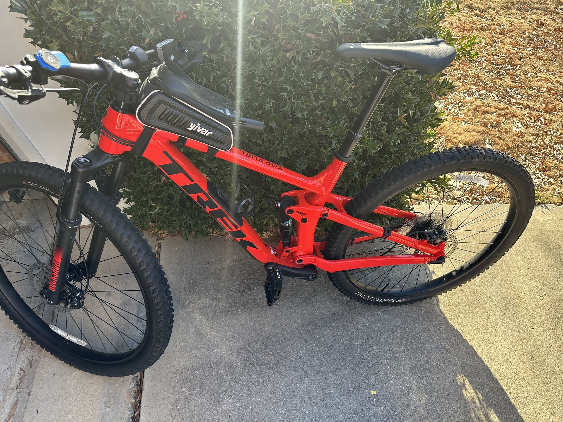 Trek Top fuel Red