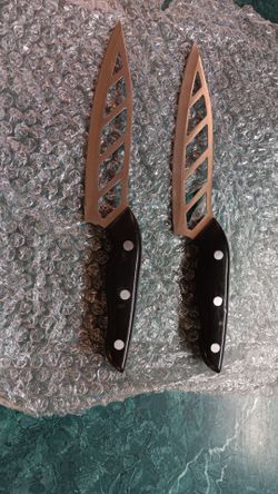 2 New kitchen knifes5. Each