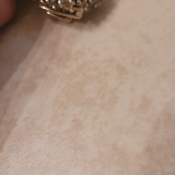 Gold And Dimond Ring 