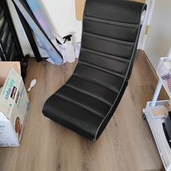 Gaming Rocking Chair With Built In Speakers 