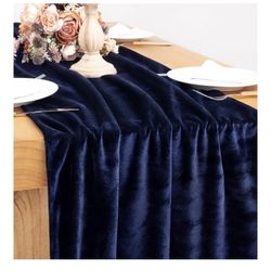 3 Navy Velvet Table Runners