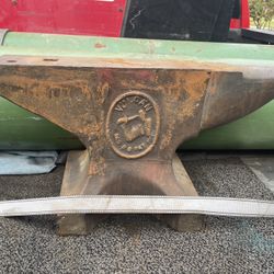 140lbs Vulcan Anvil