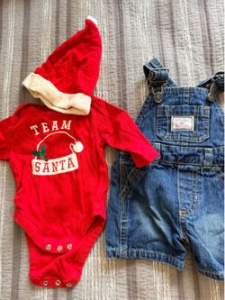 Newborn and 0-3 months clothes and blankets