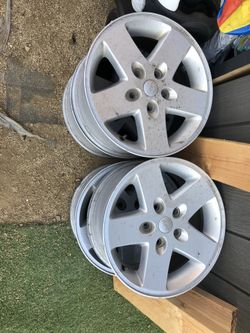 Jeep Wrangler stock wheels