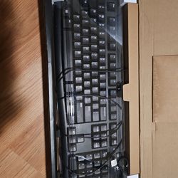 Logitech k120  keyboard wired