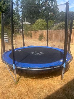 Doufit Trampoline