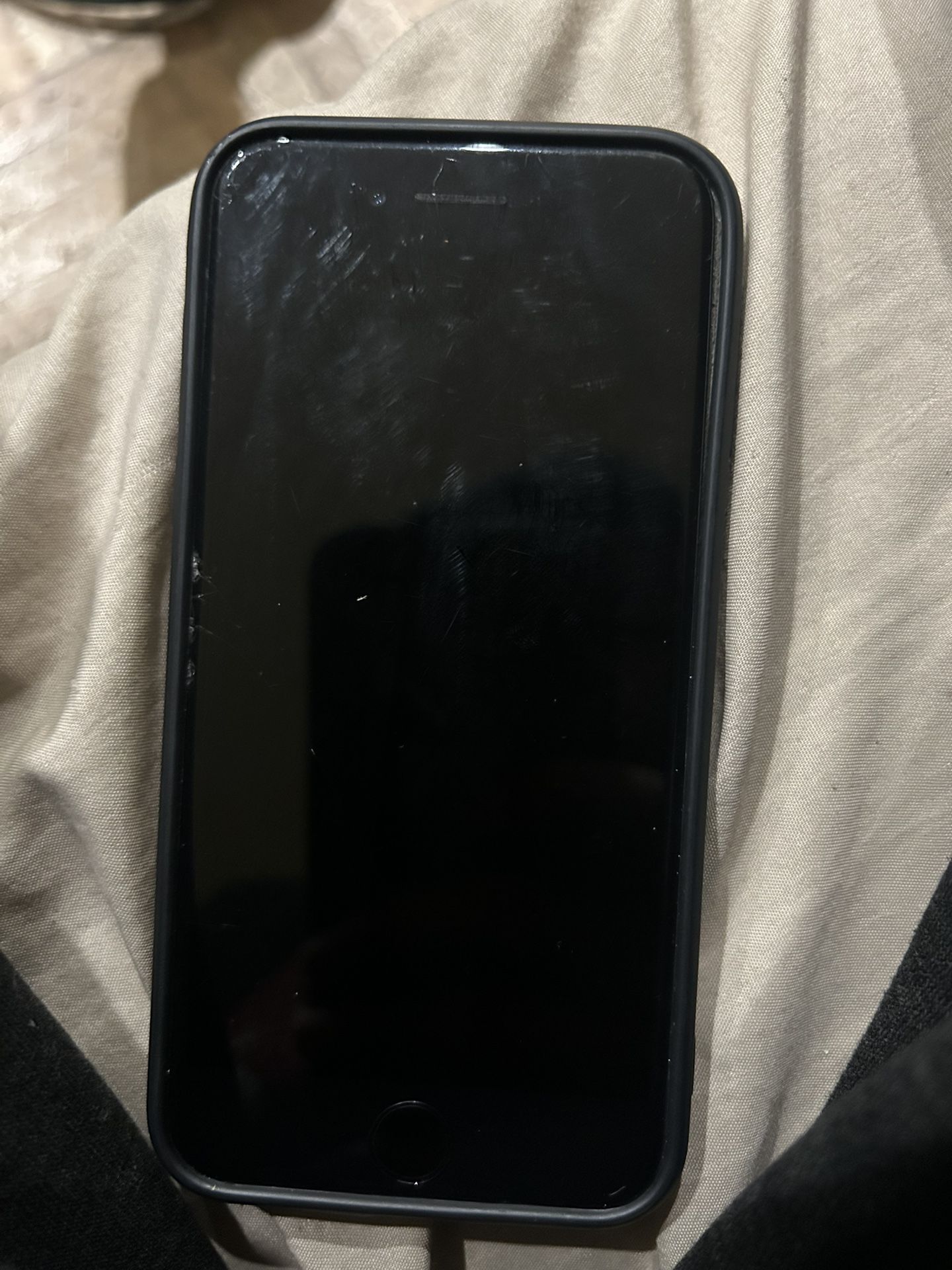 Apple iPhone 8