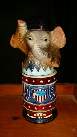 1976 republican Jim beam decanter / empty