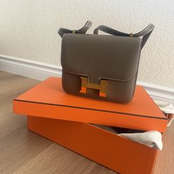 Hermes constance taupe leather crossbody
