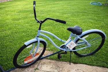 Concord 26" Pacifica Cruiser Bicycle