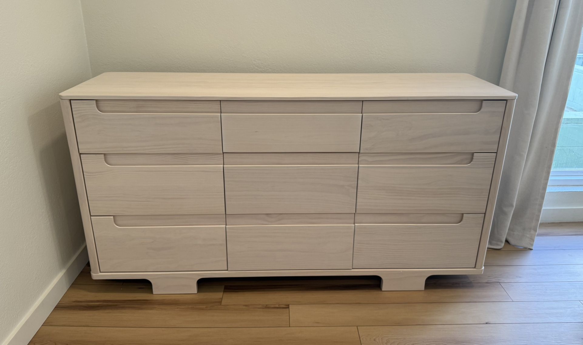 Wood Dresser