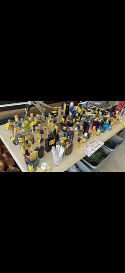 Garage sale  ,