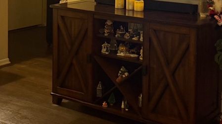 Mueble de madera para comedor