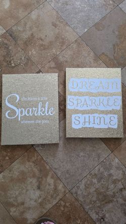 2 canvas frames