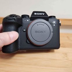 Sony a9iii Mirrorless Camera 