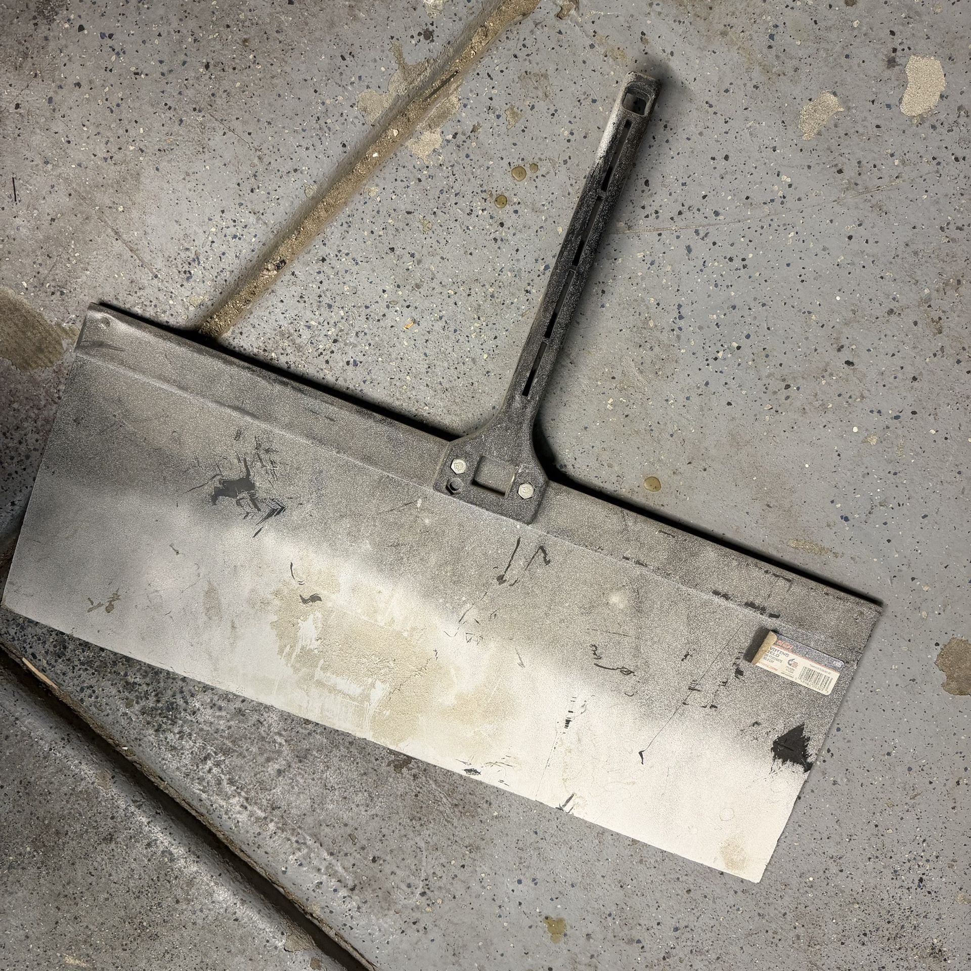 Warner 24” Pivoting Shield