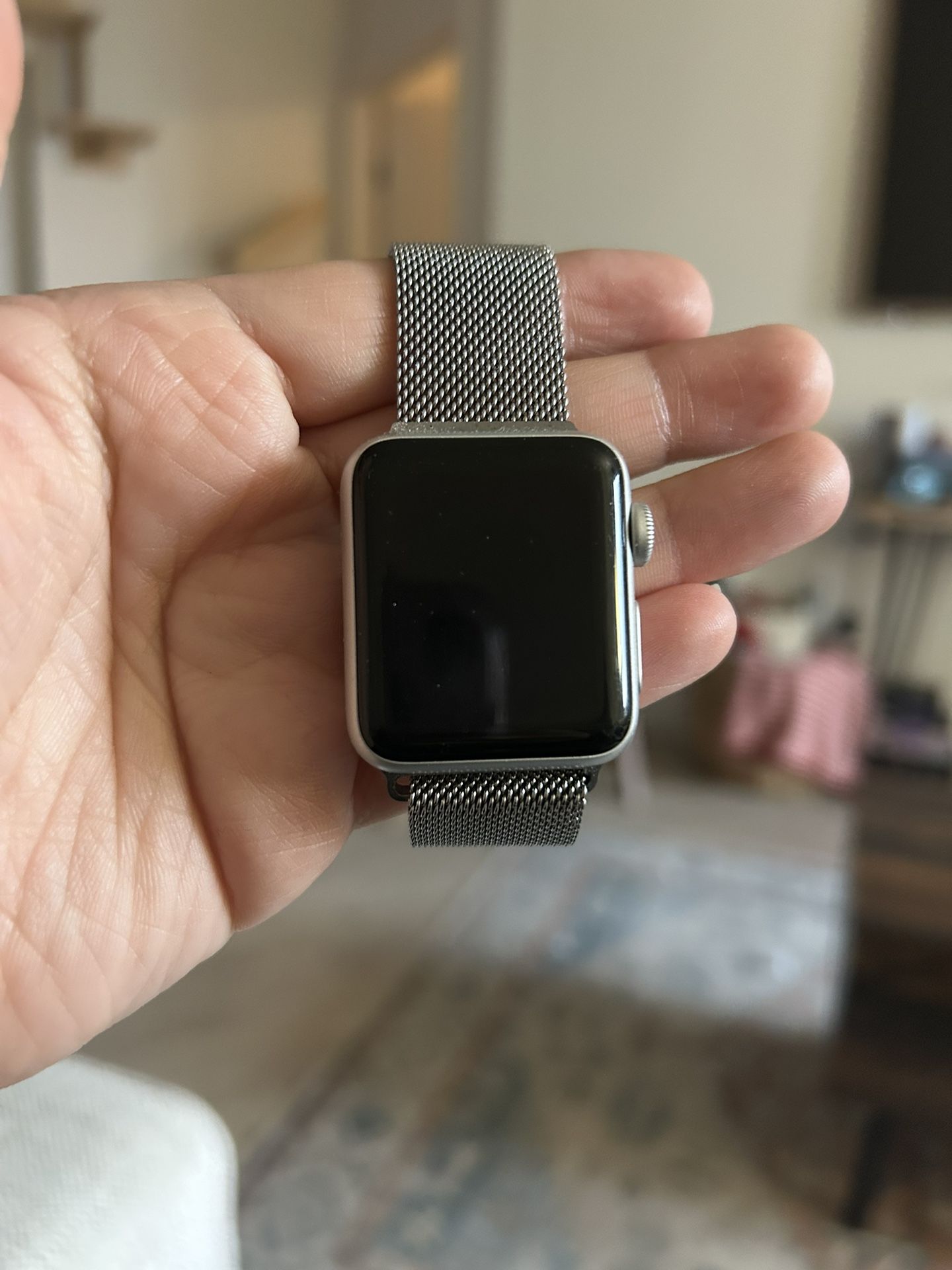 38mm Apple Watch 2nd gen