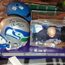 Lamar King 1999 First Round Draft Pick  Signed Vintage Mini Riddell Seattle Seahawks Helmet ! 