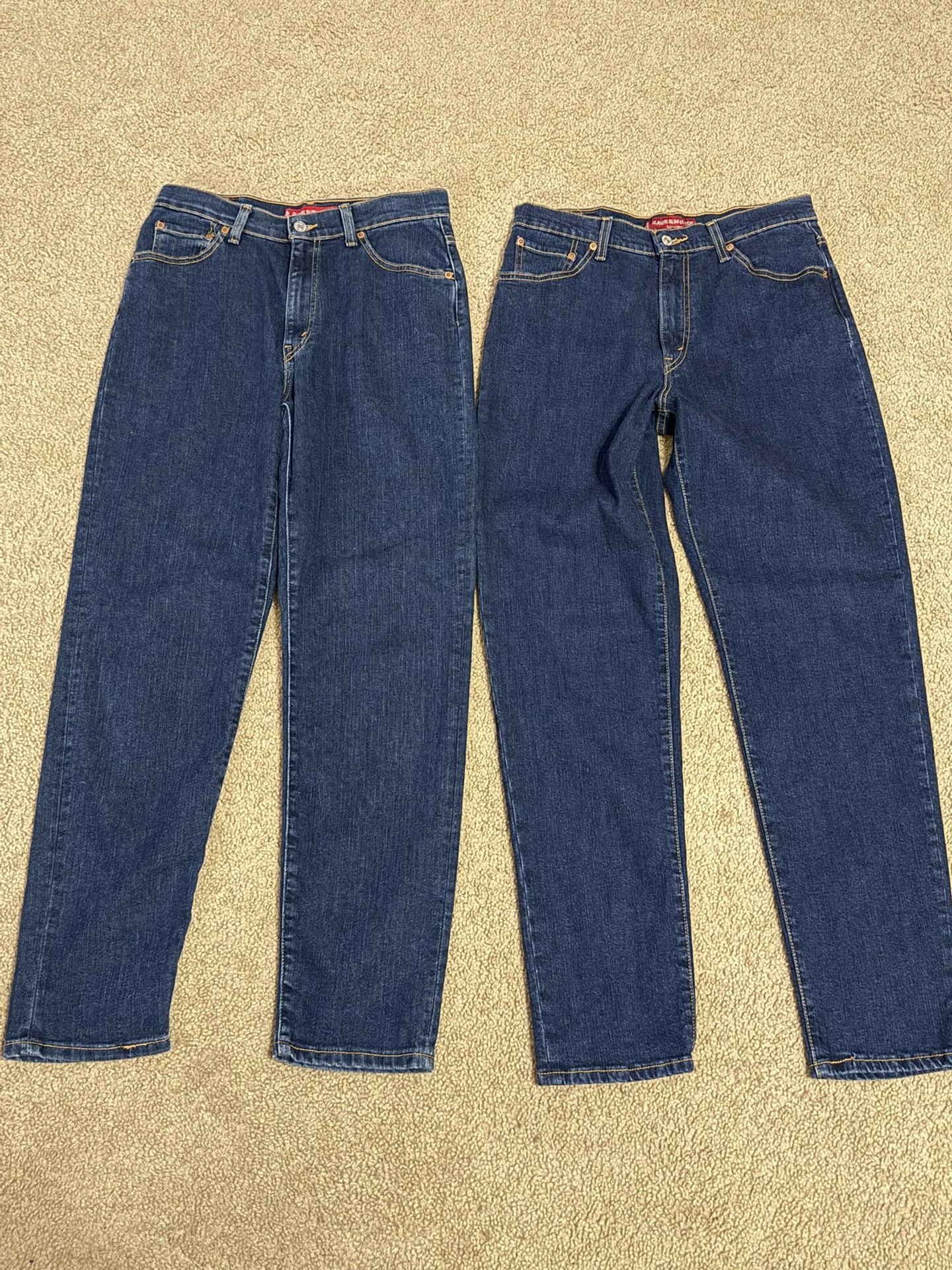 Women’s Vintage Levi’s Classic Slim Fit Stretch 512 Tapered Leg Jeans - $50.00 Each