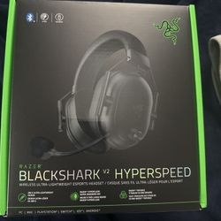 ✨ Razer BlackShark V2 Hyperspeed Wireless Gaming Headset – Open Box, Never Used! 
