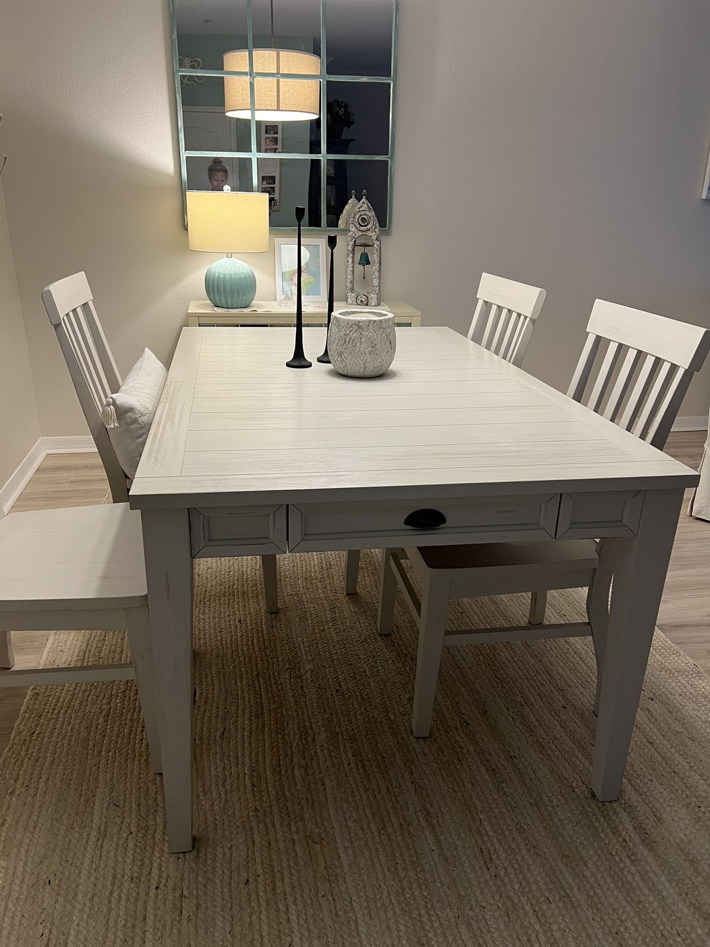 Solid Wood 64” Dining Table & 4 Chairs W/16” Leaf