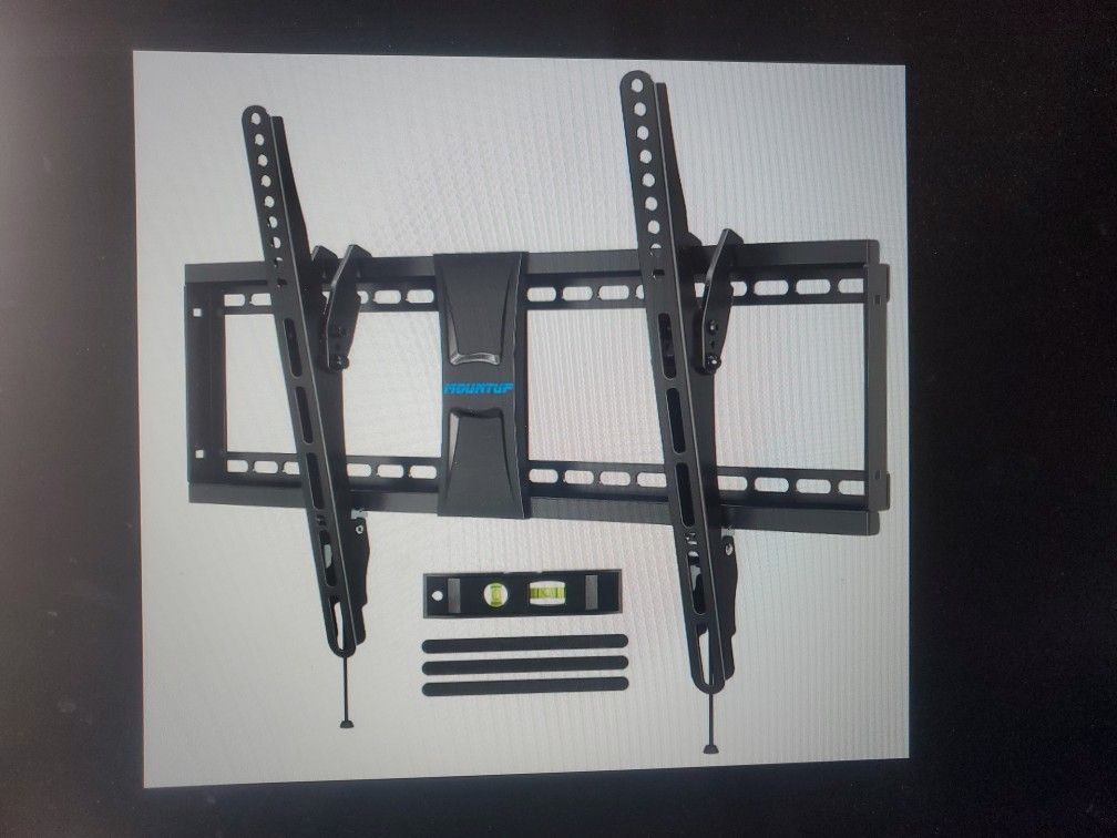 MOUNTUP Tilting TV Mount For Most 37-82" Flat/Curved Screen, Model #MU0008