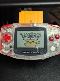 Game Boy Advance – Clear Shell + Pokémon Game