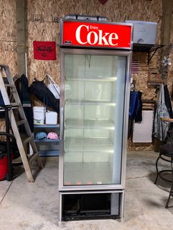 Coca Cola Stand up Cooler