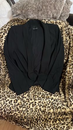 Basic Black Blazer- Goes With Everything. Pockets Soft Lining 