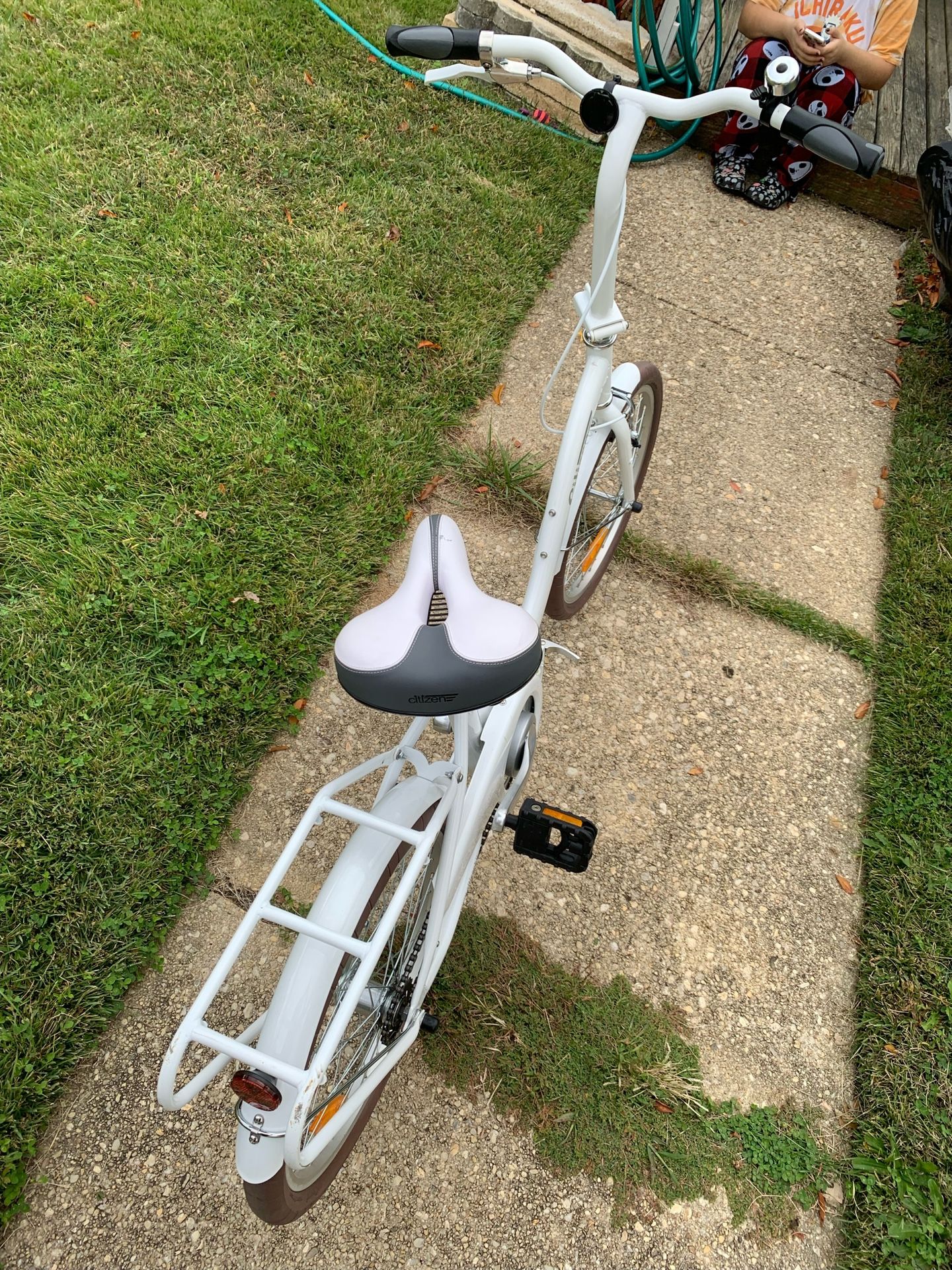 MILAN Citizen Bike White 20" 1-speed/1-Gear Folding Bike With Comfort Saddle