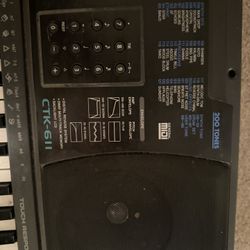  Casio Electric Piano CTK-611
