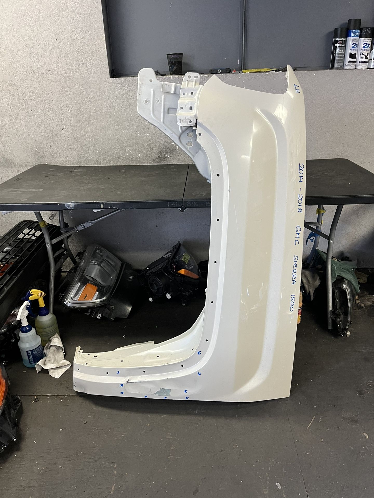 2014-2015-2016-2017-2018 GMC SIERRA 1500 LEFT FENDER OEM USED