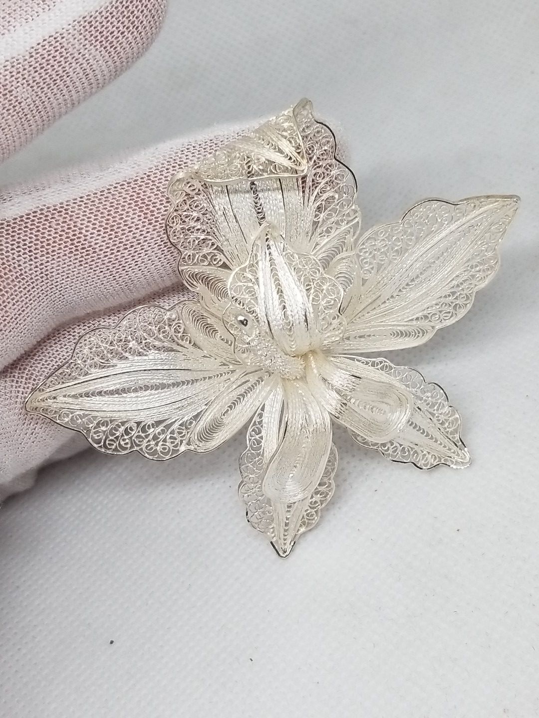 RARE STERLING SILVER FASHION PIN!