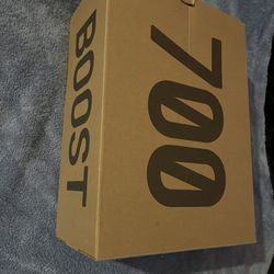 Yeezy 700 MNVN (size 10 1/2)