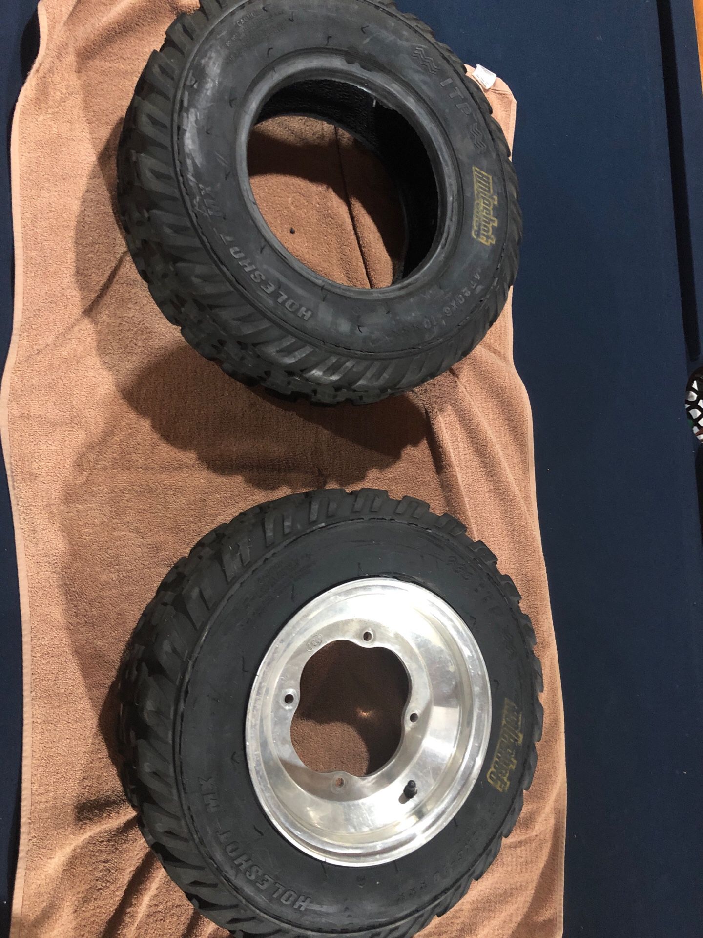 Holeshot MX 20x6–10, front drx wheels