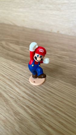 Super Mario Mini Figure on Base