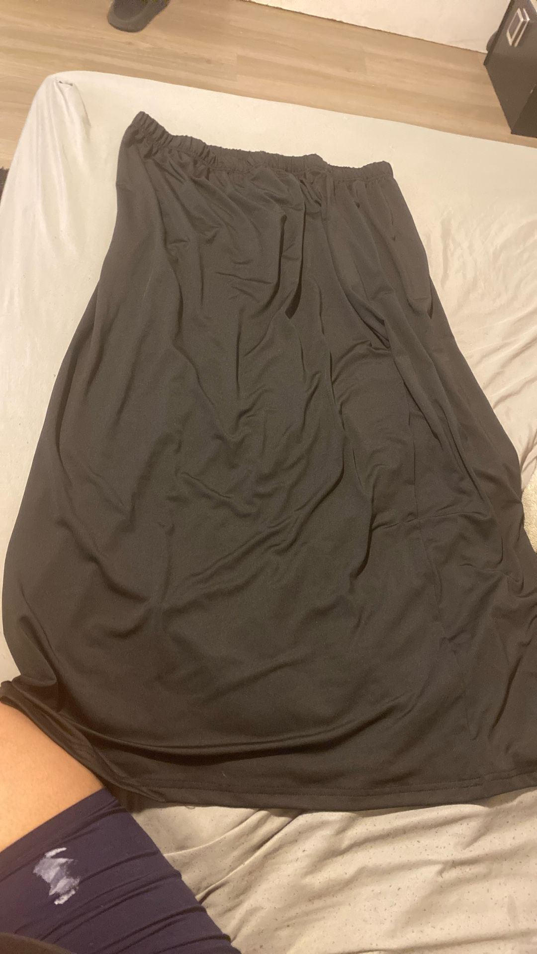 black Skirt 3X