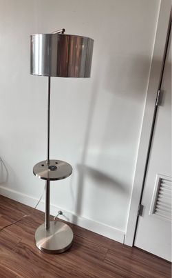 Modern Floor Lamp w/ Table, USB & Wireless Charger - Needs Repair - Works