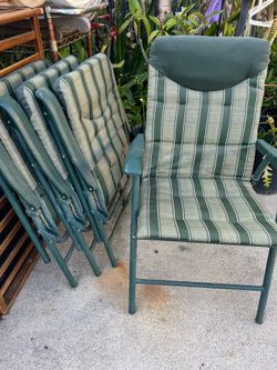 Folding chairs set 35 Dlrs
