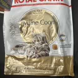 Royal Canin Maine Coon Breed Adult Dry Cat Food, 14 lb bag
