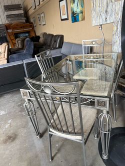 Glass dining table and 4 chairs