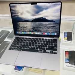 MacBook Air M3 8gb Ram 256gb SSD 