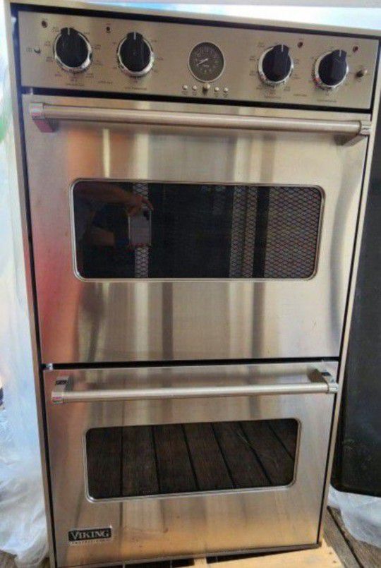 Viking Ultra  Double Electric Wall Oven 30" Stainless Steel