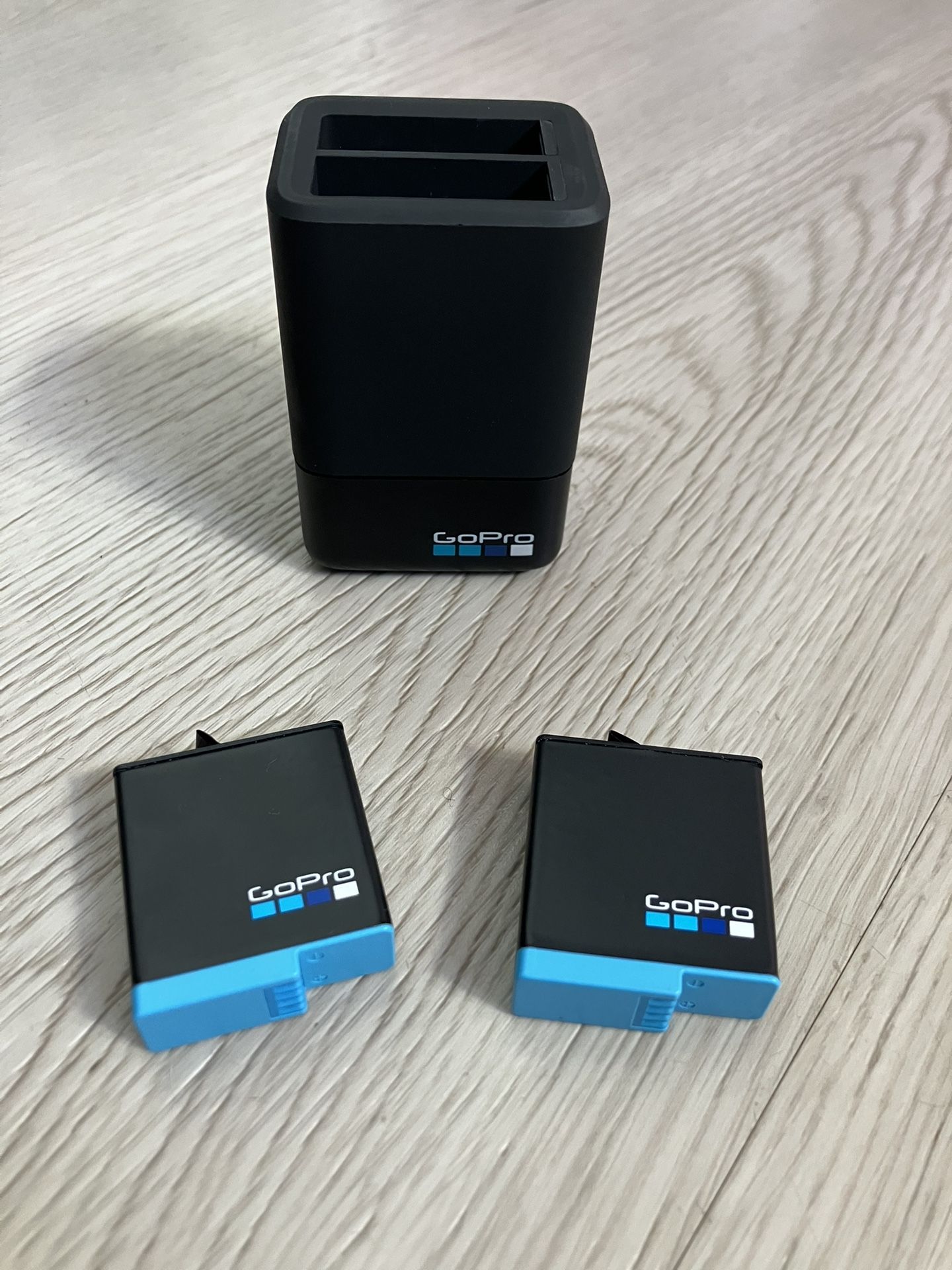 GoPro Batteries + Charger (Hero 5,6,7,8)