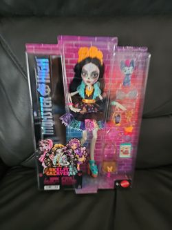 Monster High Skelita Calaveras Doll